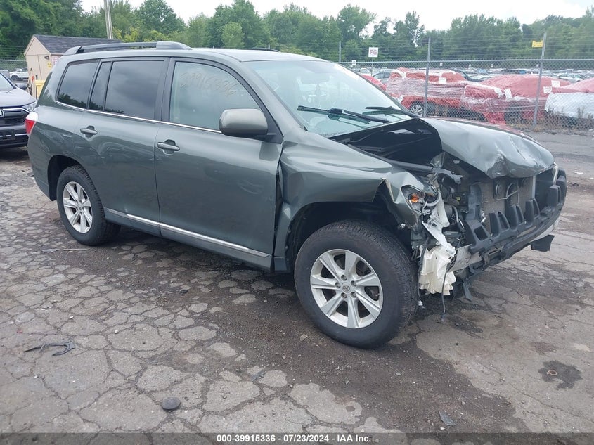 2013 TOYOTA HIGHLANDER | 5TDBK3EH1D5213626 | UPCARS