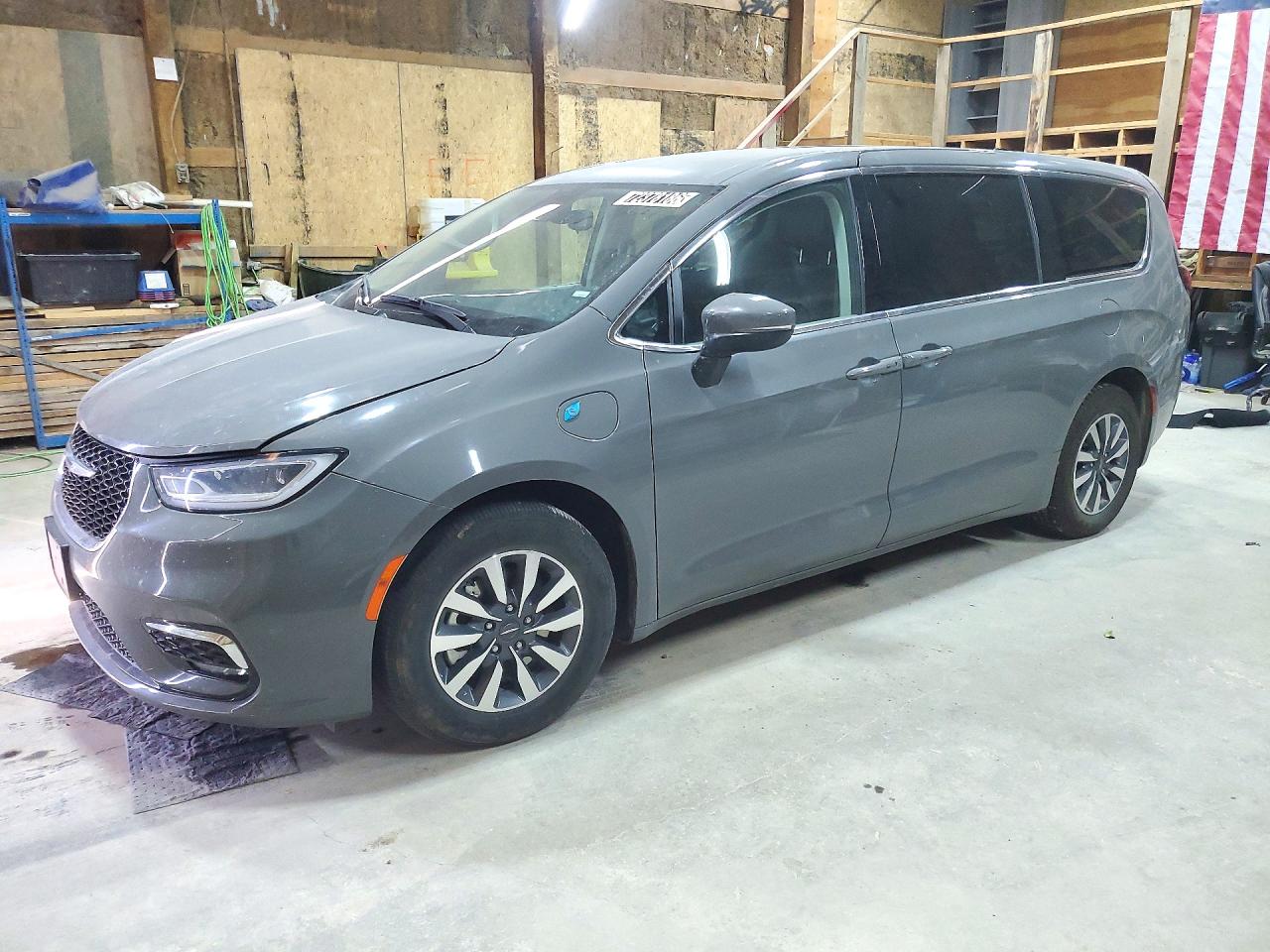 2023 CHRYSLER PACIFICA HYBRID TOURING L | 2C4RC1L79PR618057 | UPCARS