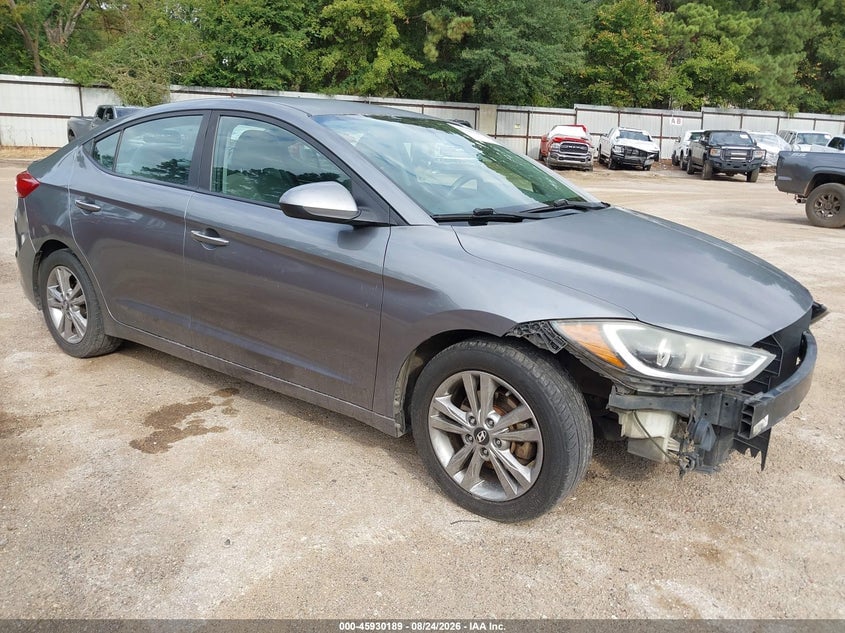 2018 HYUNDAI ELANTRA SEL | 5NPD84LFXJH261707 | UPCARS