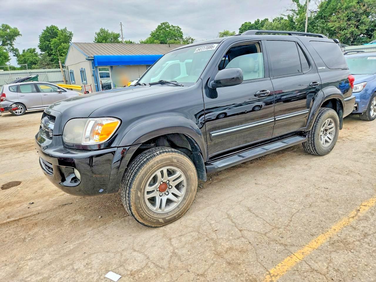 2005 TOYOTA SEQUOIA LIMITED | 5TDBT48A45S250432 | UPCARS