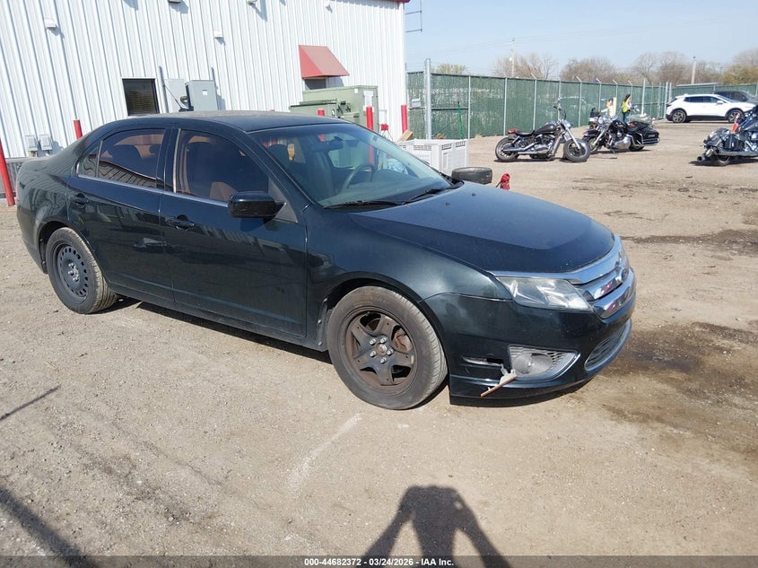 2010 FORD FUSION SE | 3FAHP0HGXAR333703 | UPCARS
