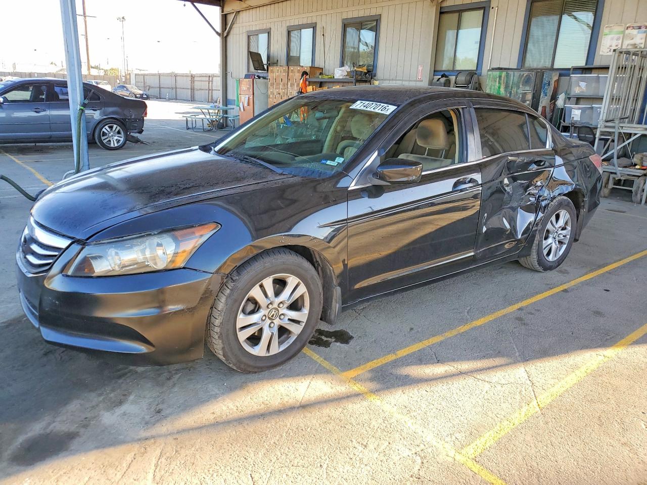 2011 HONDA ACCORD LXP | 1HGCP2F49BA111045 | UPCARS