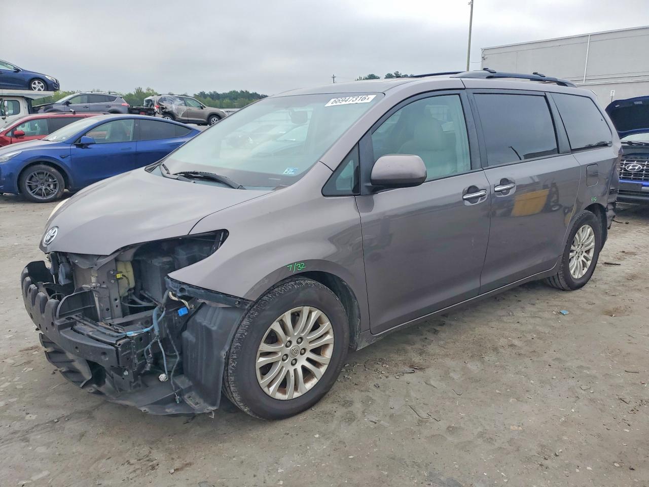 2015 TOYOTA SIENNA XLE PREMIUM 8-PASSENGER | 5TDYK3DC4FS529931 | UPCARS