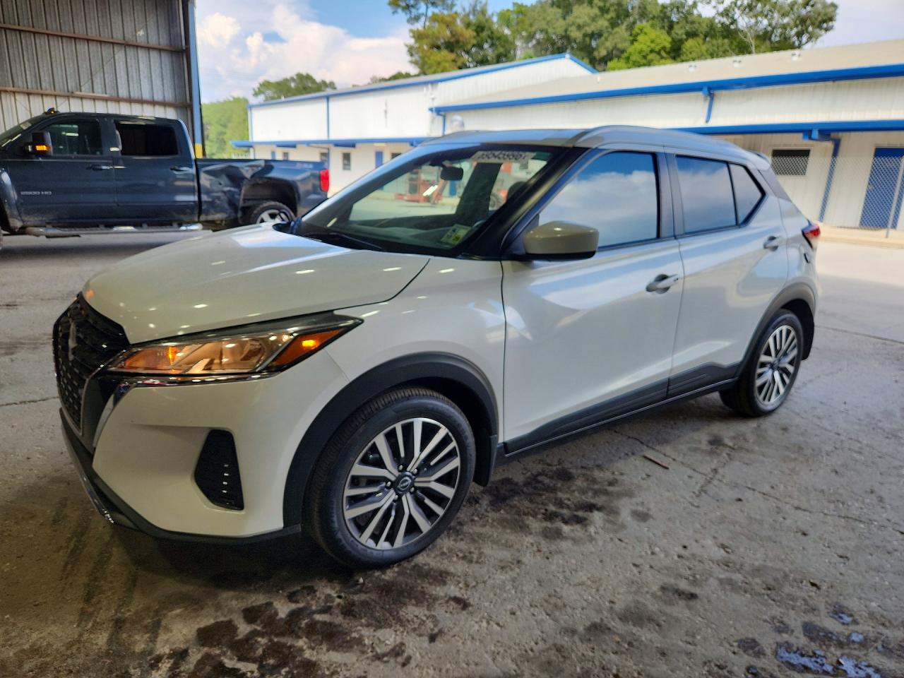 2023 NISSAN KICK SV | 3N1CP5CV1PL470308 | UPCARS