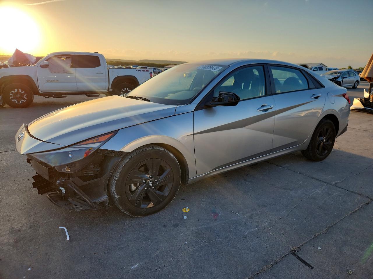 2023 HYUNDAI ELANTRA SEL | 5NPLM4AG8PH103989 | UPCARS