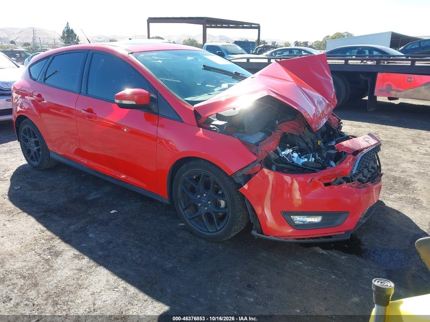 2016 FORD FOCU SE | 1FADP3K22GL340505 | UPCARS