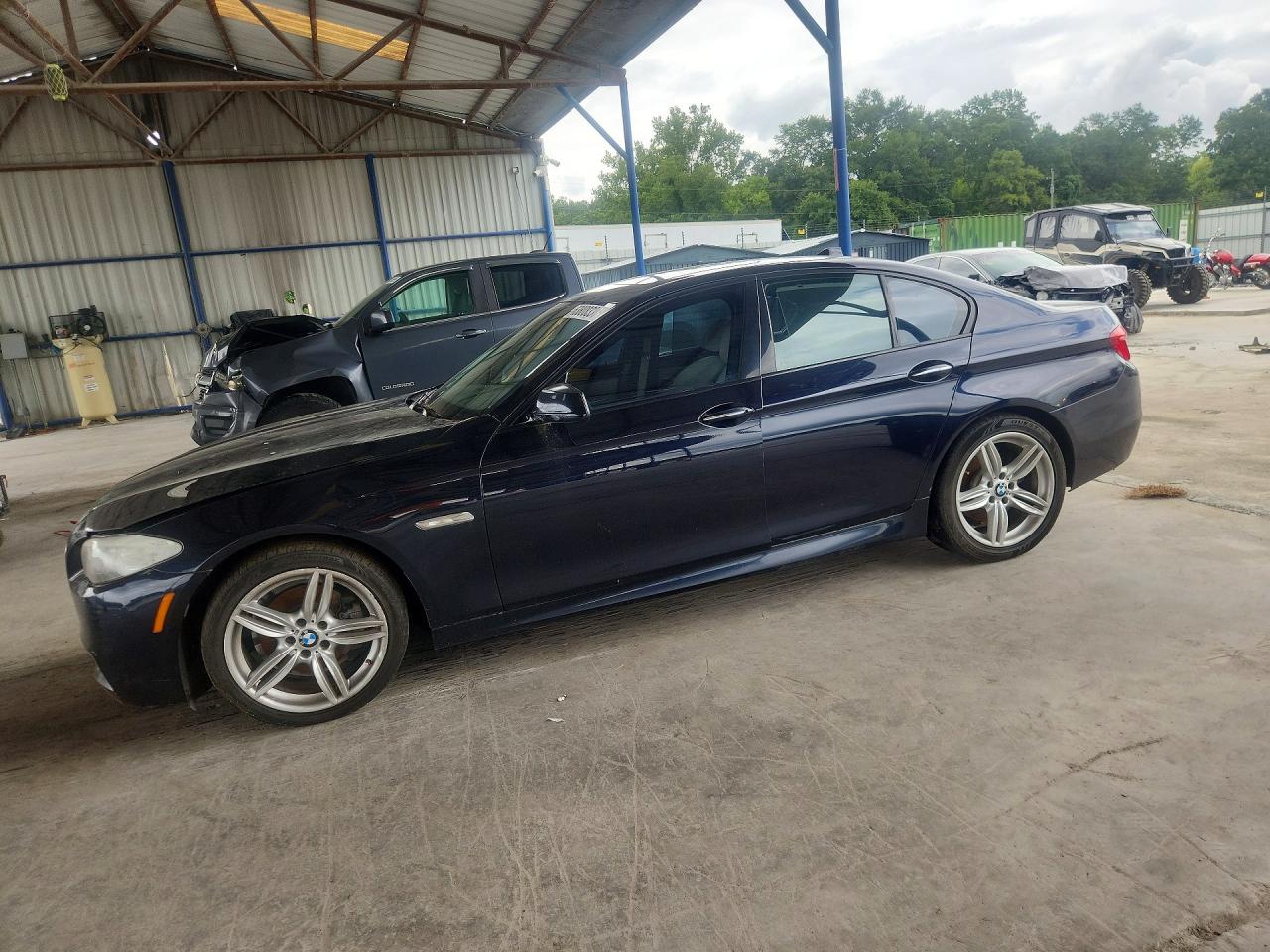 2013 BMW 5 SERIES I | WBAXG5C55DDY31116 | UPCARS