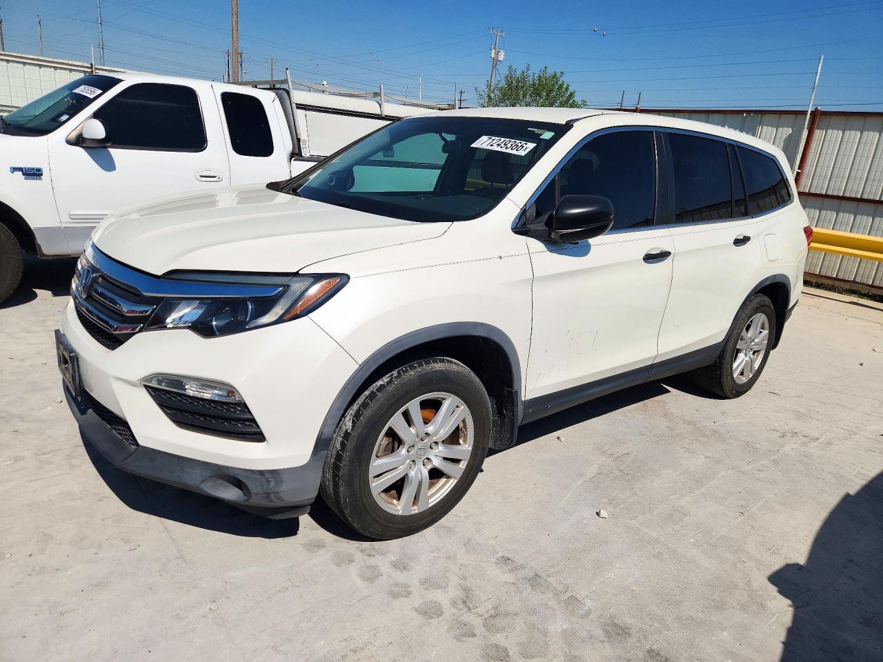 2016 HONDA PILOT LX | 5FNYF5H10GB047164 | UPCARS