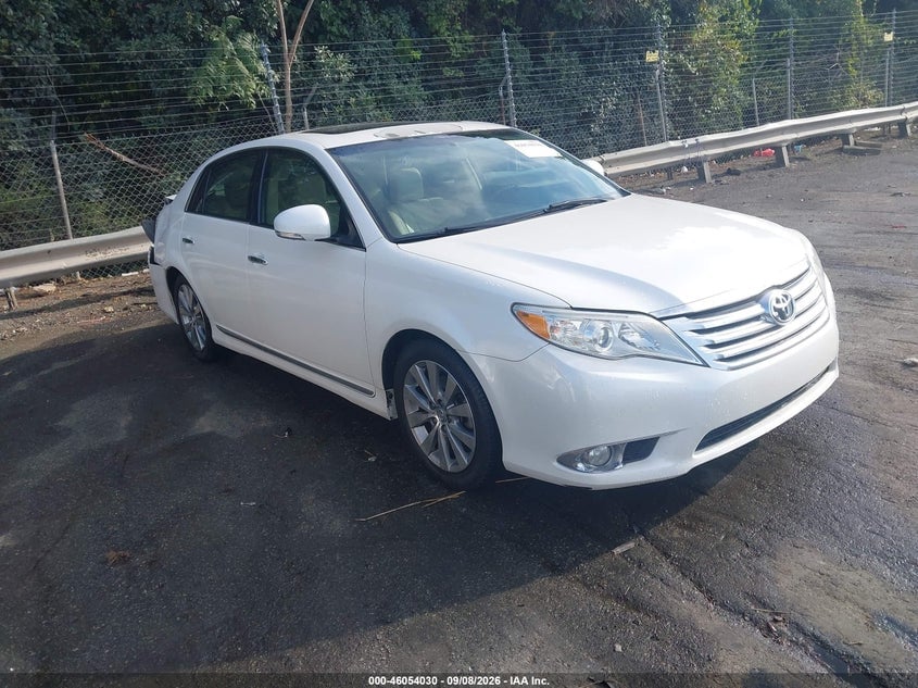 2011 TOYOTA AVALON LIMITED | 4T1BK3DB1BU407039 | UPCARS