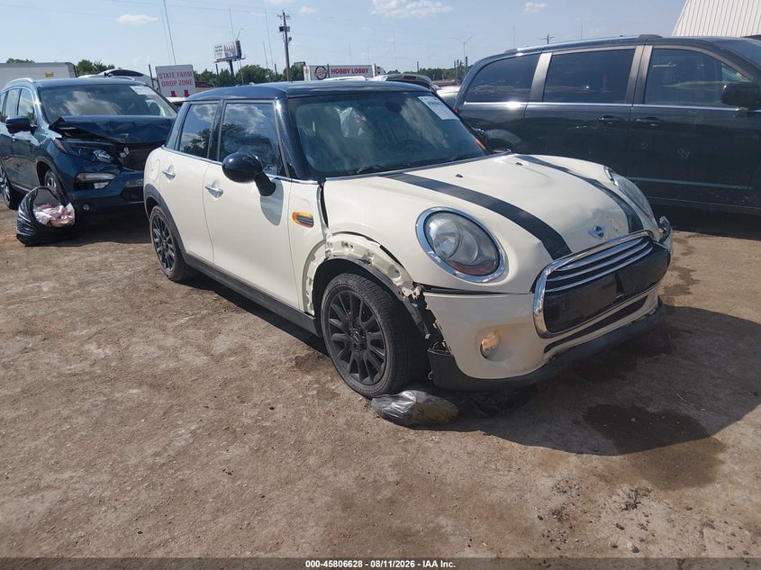2015 MINI HARDTOP COOPER | WMWXS5C57FT832758 | UPCARS