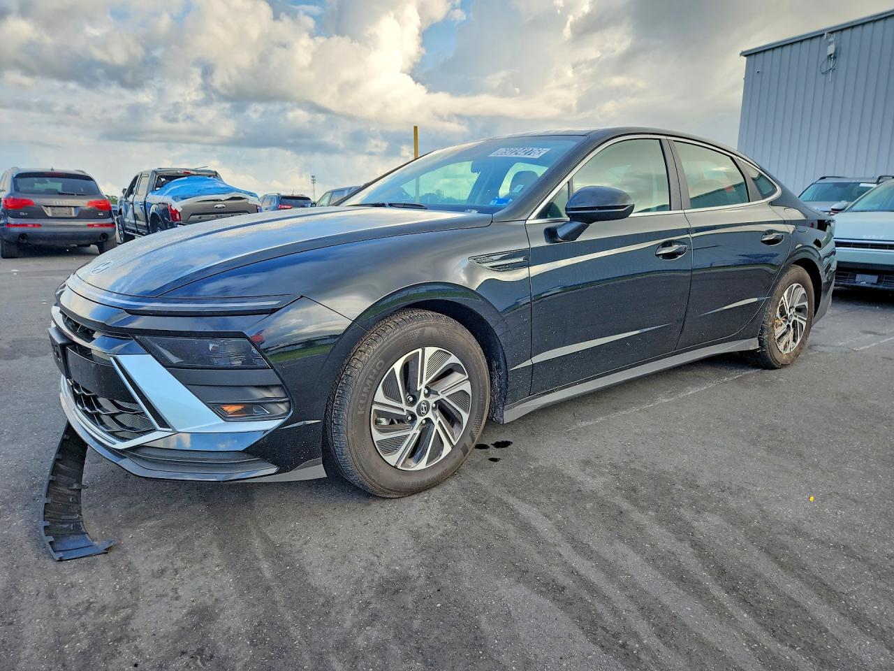 2026 HYUNDAI SONATA BLUE | KMHL24JJ1TA166673 | UPCARS