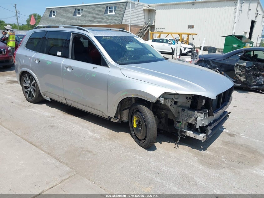 2019 VOLVO XC90 T6 MOMENTUM | YV4A22PK4K1427838 | UPCARS
