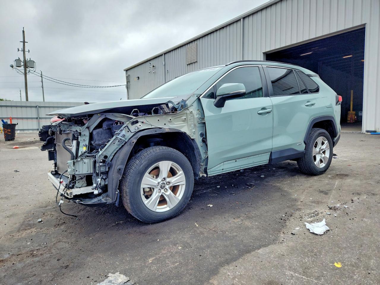 2021 TOYOTA RAV4 XLE | 4T3RWRFV7MU046746 | UPCARS