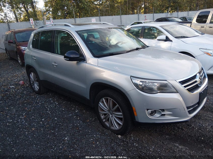2011 VOLKSWAGEN TIGUAN SEL | WVGBV7AX0BW538451 | UPCARS