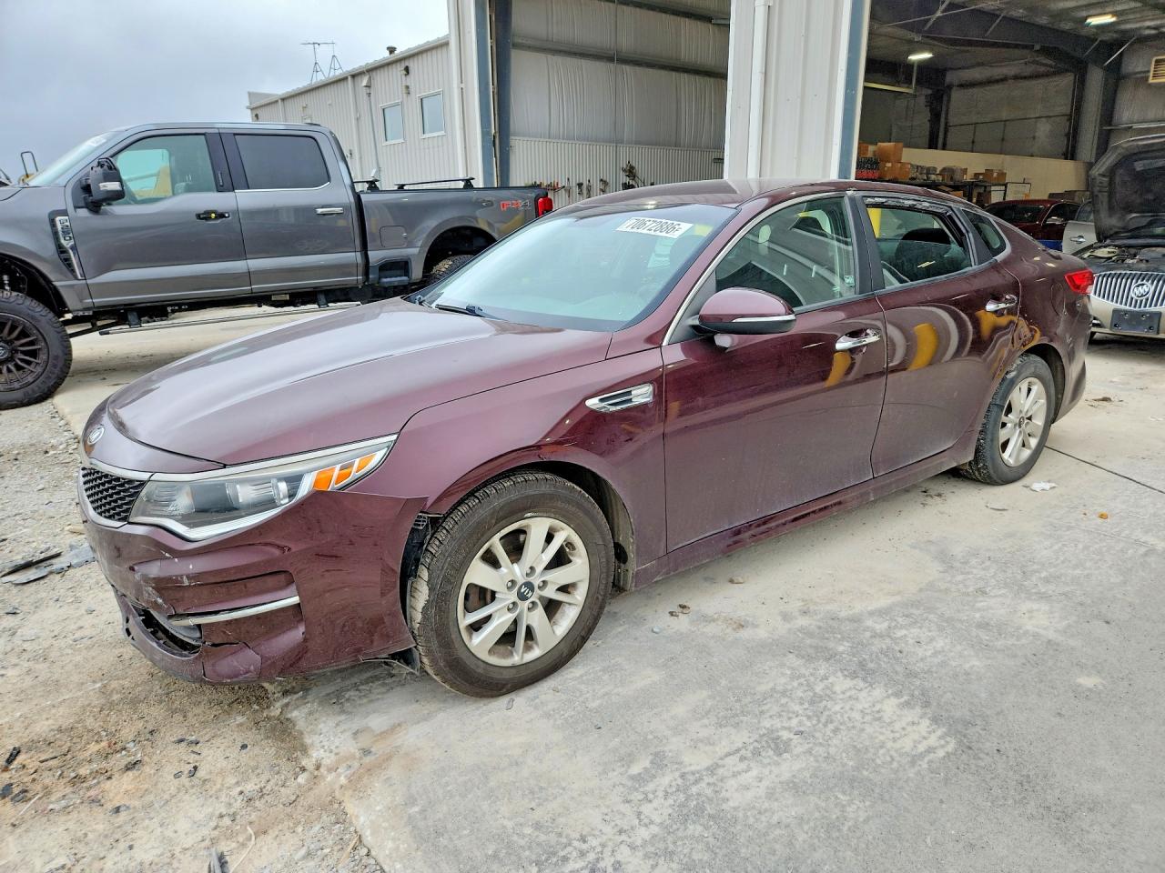 2016 KIA OPTIMA LX | 5XXGT4L38GG084743 | UPCARS
