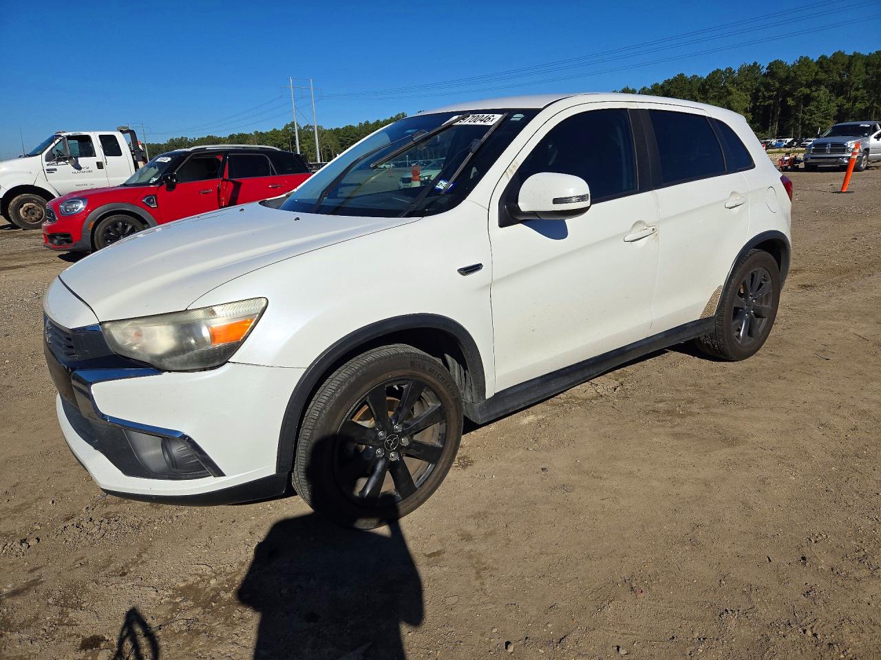 2016 MITSUBISHI OUTLANDER ES | JA4AP3AU1GZ027775 | UPCARS