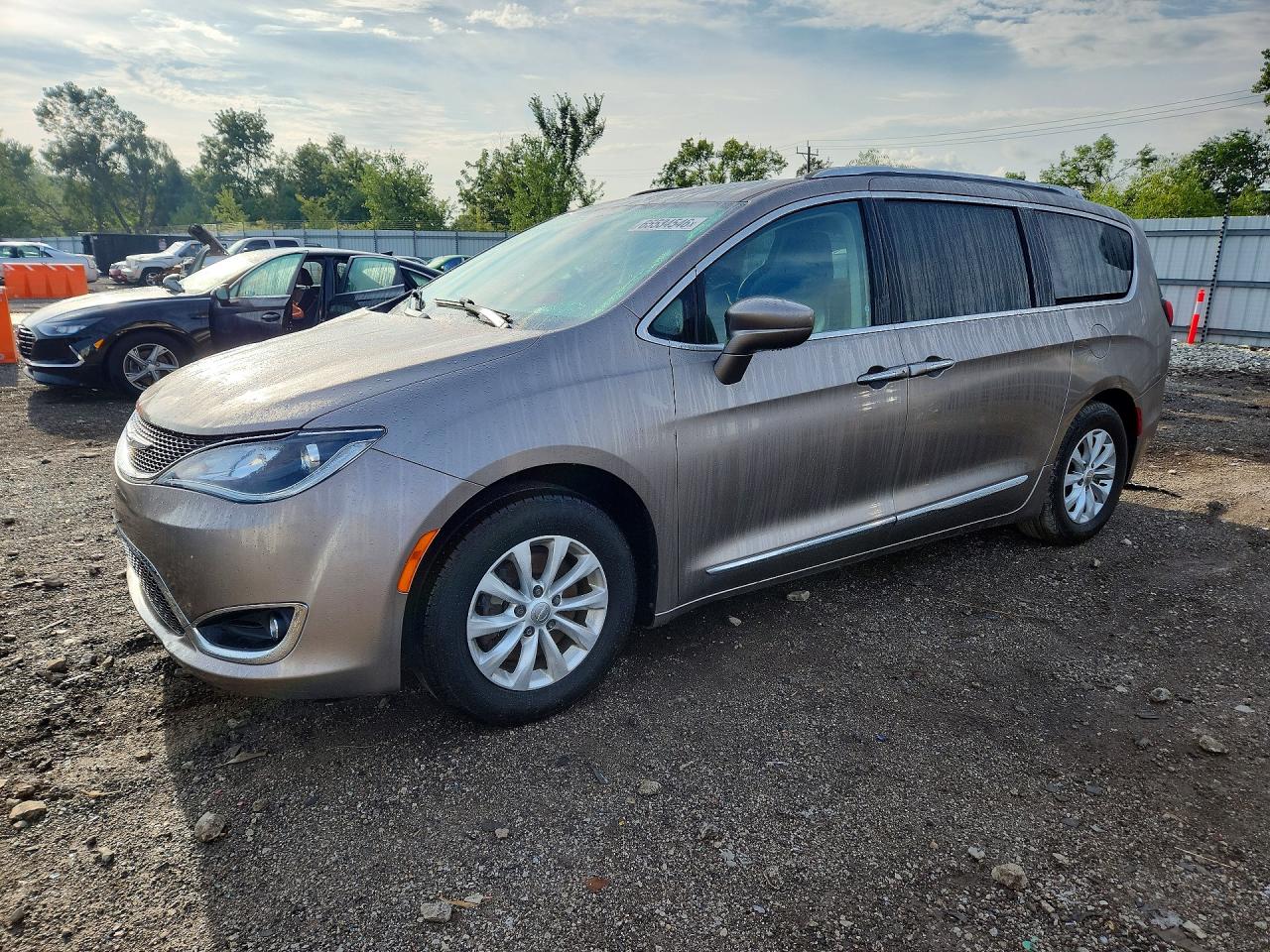 2018 CHRYSLER PACIFICA TOURING L PLUS | 2C4RC1EG6JR144203 | UPCARS