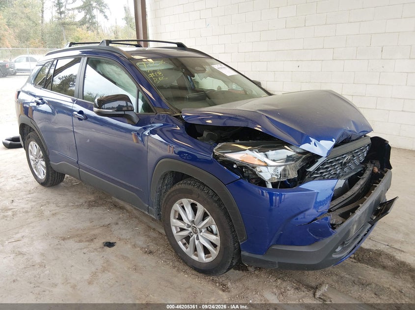 2025 TOYOTA COROLLA CROSS LE | 7MUBAABG4SV133033 | UPCARS