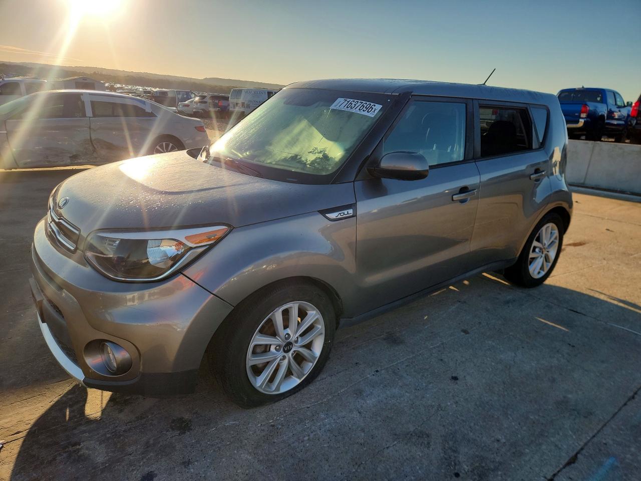 2017 KIA SOUL + | KNDJP3A51H7428125 | UPCARS
