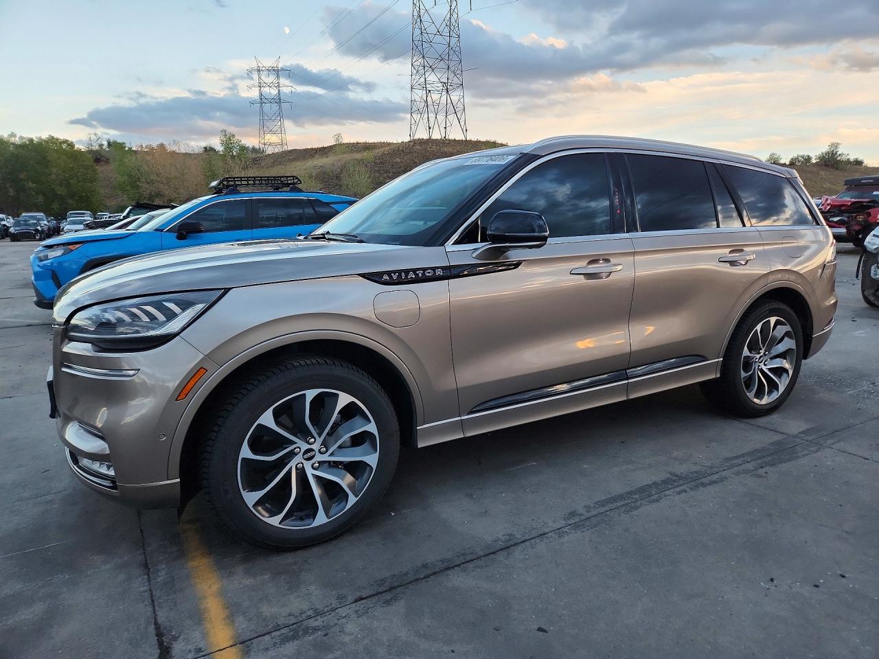 2021 LINCOLN AVIATOR GRAND TOURING | 5LMYJ8XY6MNL01609 | UPCARS