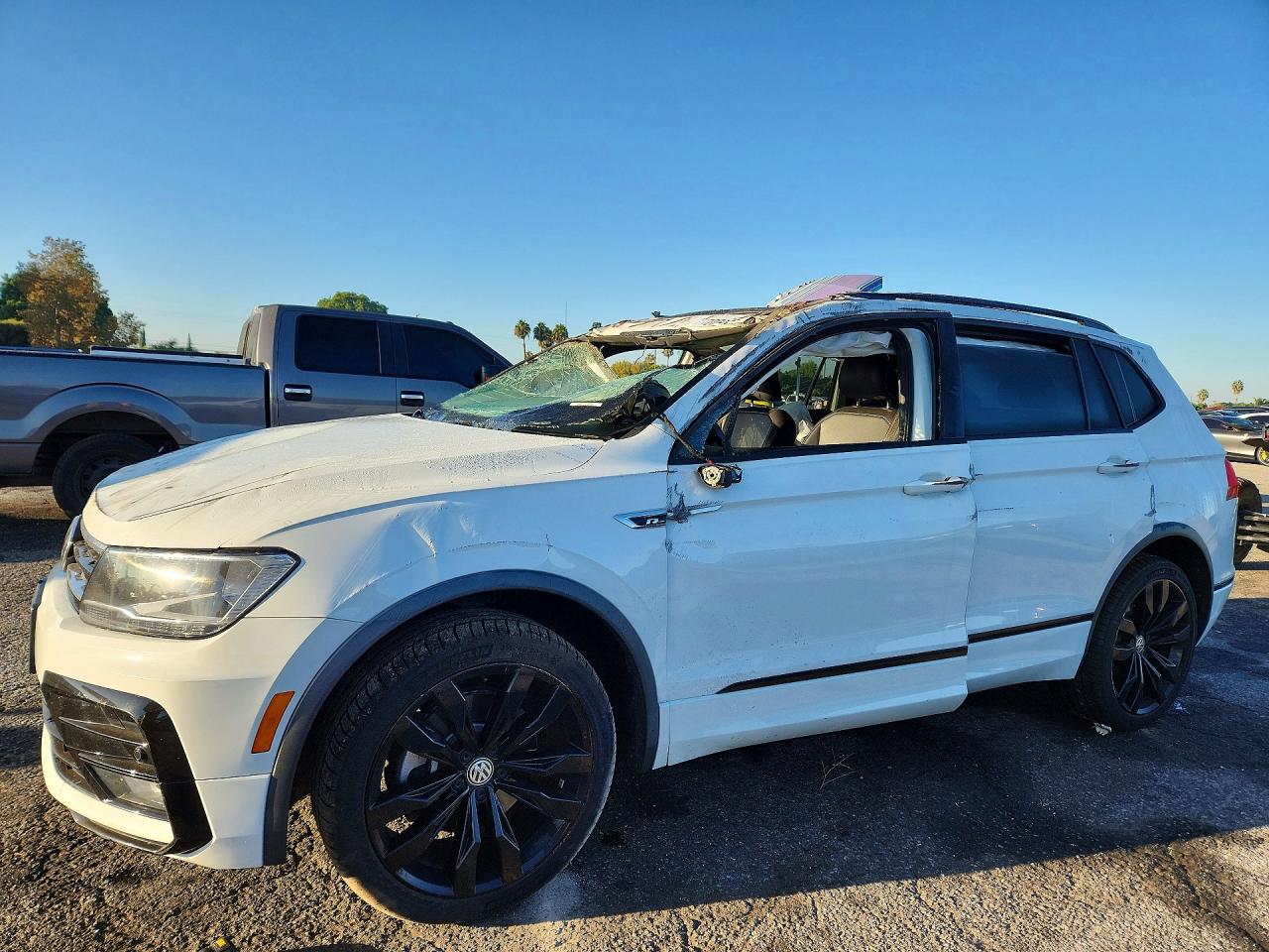 2021 VOLKSWAGEN TIGUAN SE | 3VV2B7AX4MM067194 | UPCARS