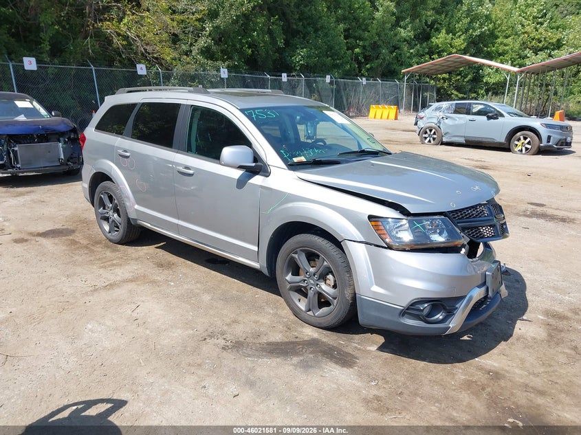 2020 DODGE JOURNEY CROSSROAD | 3C4PDCGB7LT188986 | UPCARS
