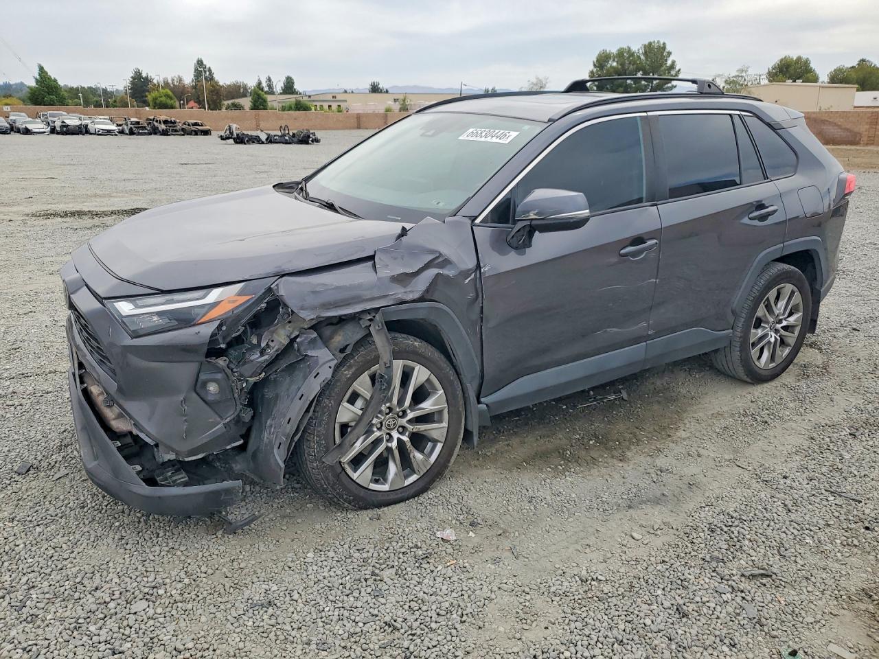 2022 TOYOTA RAV4 XLE PREMIUM | 2T3C1RFV6NC186858 | UPCARS