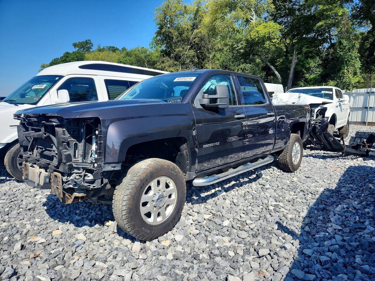 2015 CHEVROLET SILVERADO K2500 HEAVY DUTY LT | 1GC1KVE85FF181077 | UPCARS