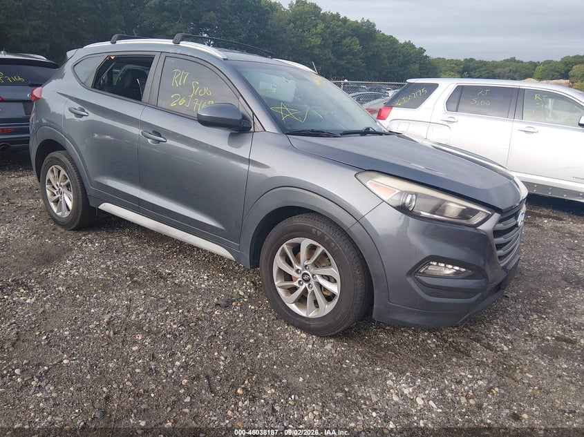 2017 HYUNDAI TUCSON SE | KM8J3CA42HU456032 | UPCARS
