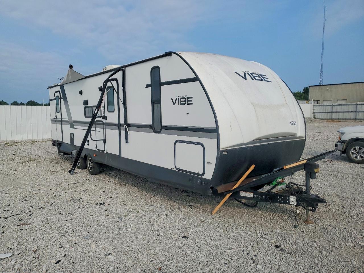 2021 FORESRIVER VIBE FOREST RIVER  CAMPER | 4X4TVBB27M4117253 | UPCARS