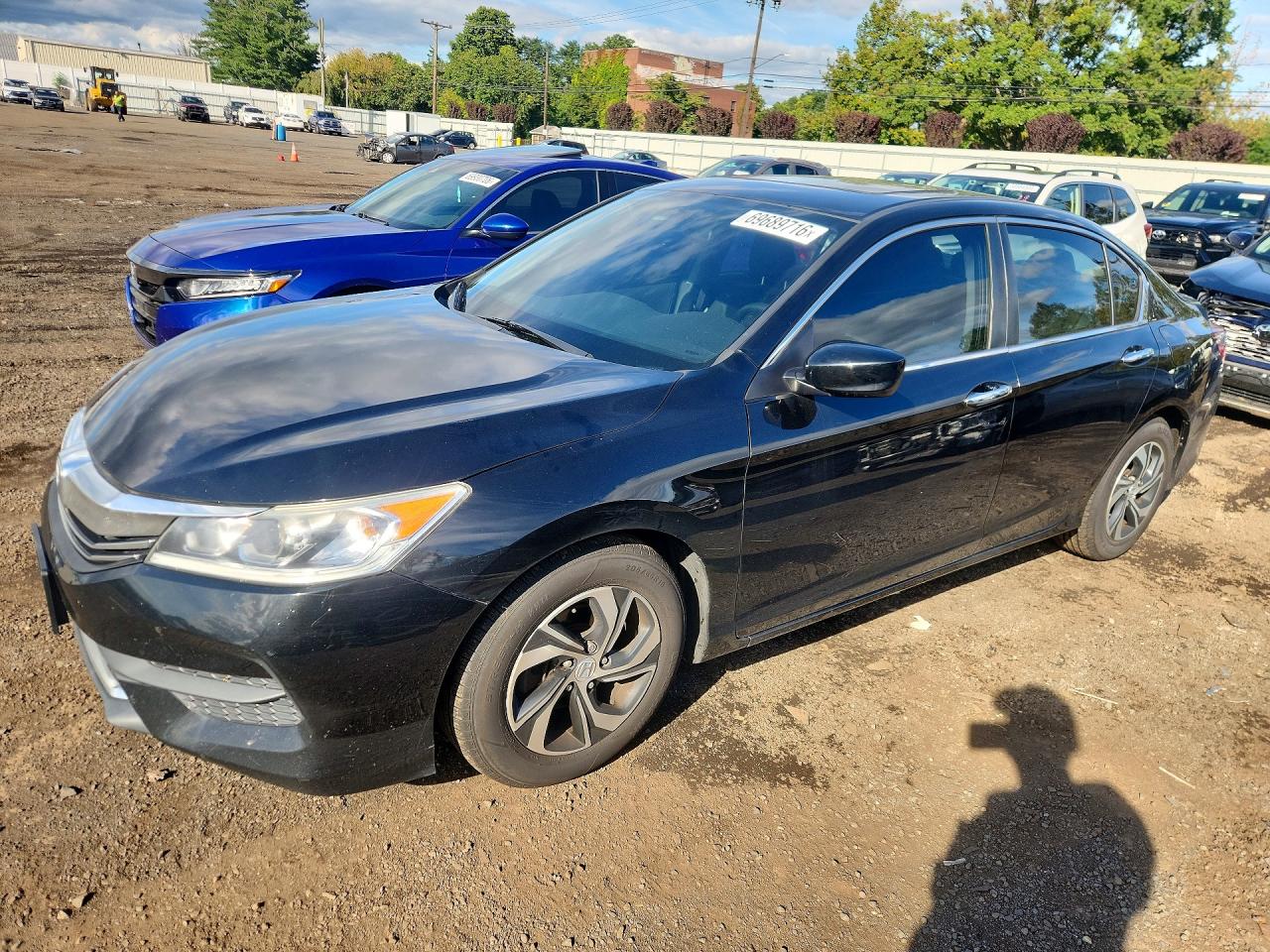 2017 HONDA ACCORD LX | 1HGCR2F32HA217539 | UPCARS