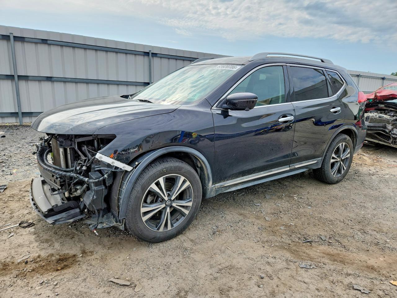 2017 NISSAN ROGUE SL | 5N1AT2MV7HC857287 | UPCARS