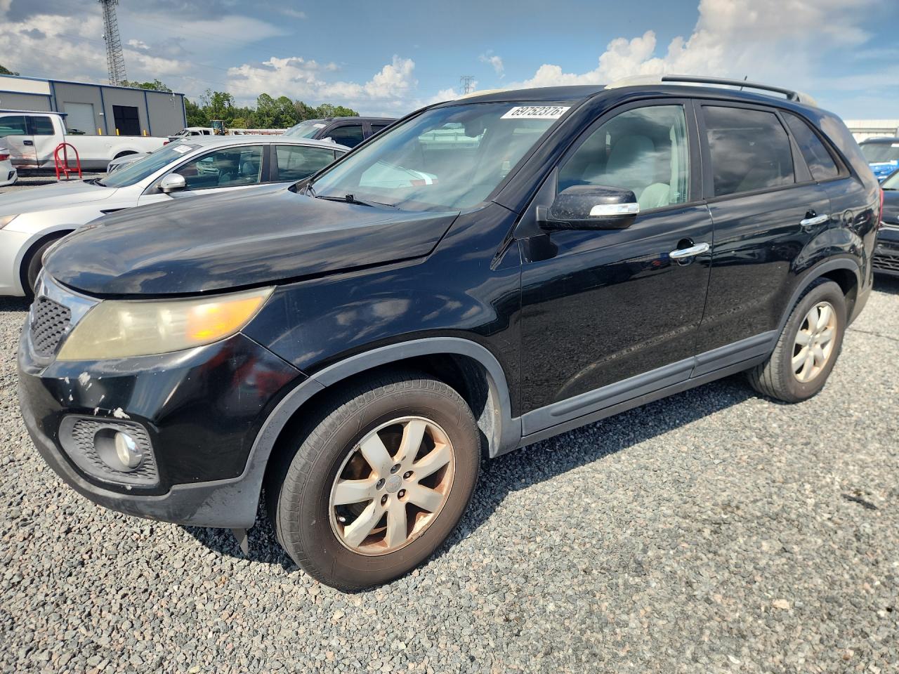 2013 KIA SORENTO LX | 5XYKT4A20DG326842 | UPCARS