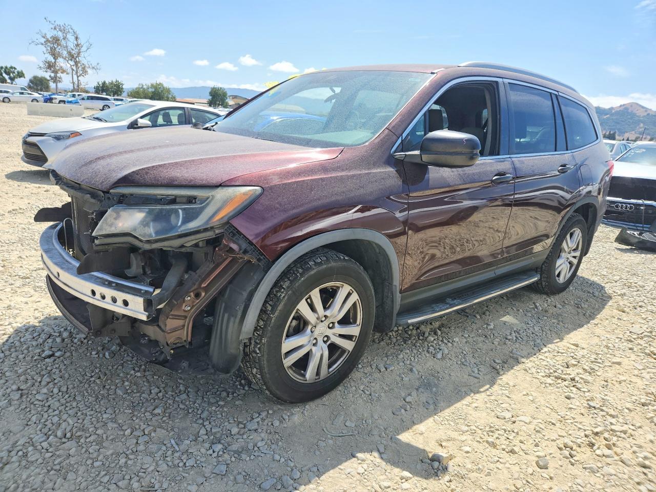 2016 HONDA PILOT LX | 5FNYF6H14GB010396 | UPCARS