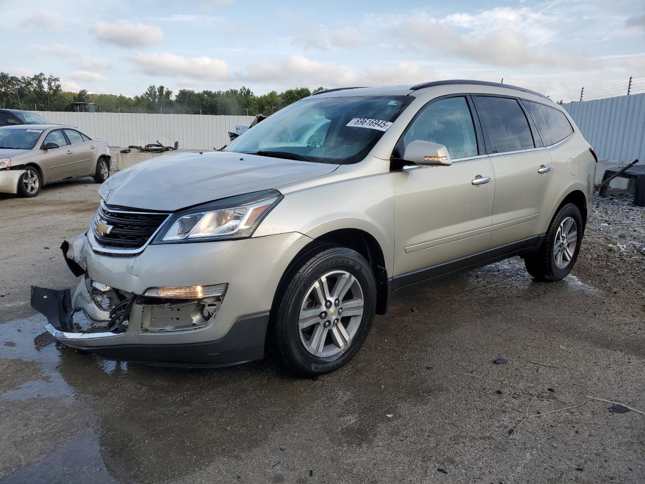 2015 CHEVROLET TRAVERSE LT | 1GNKRHKD4FJ101839 | UPCARS