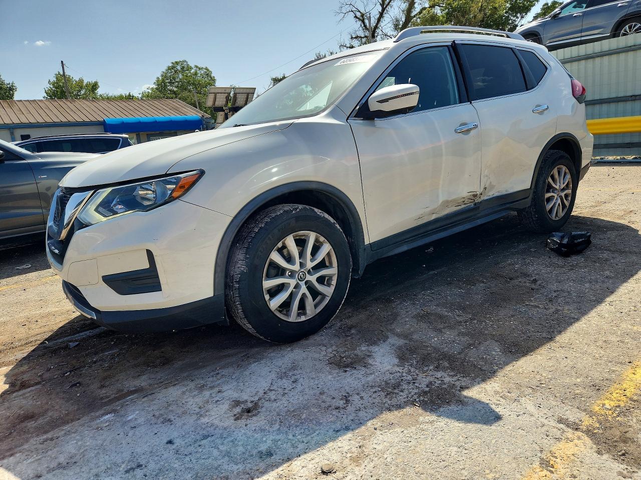 2018 NISSAN ROGUE SV | JN8AT2MV2JW307802 | UPCARS
