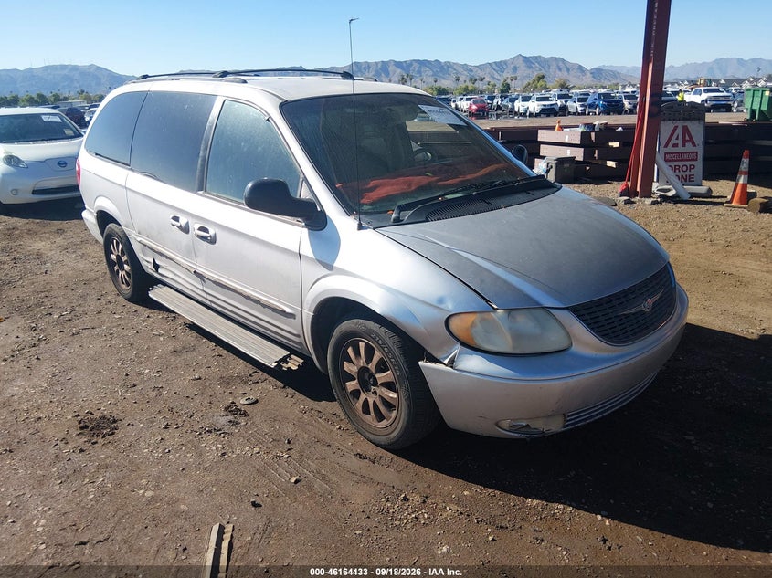 2002 CHRYSLER TOWN & COUNTRY LXI | 2C8GP54L62R781951 | UPCARS