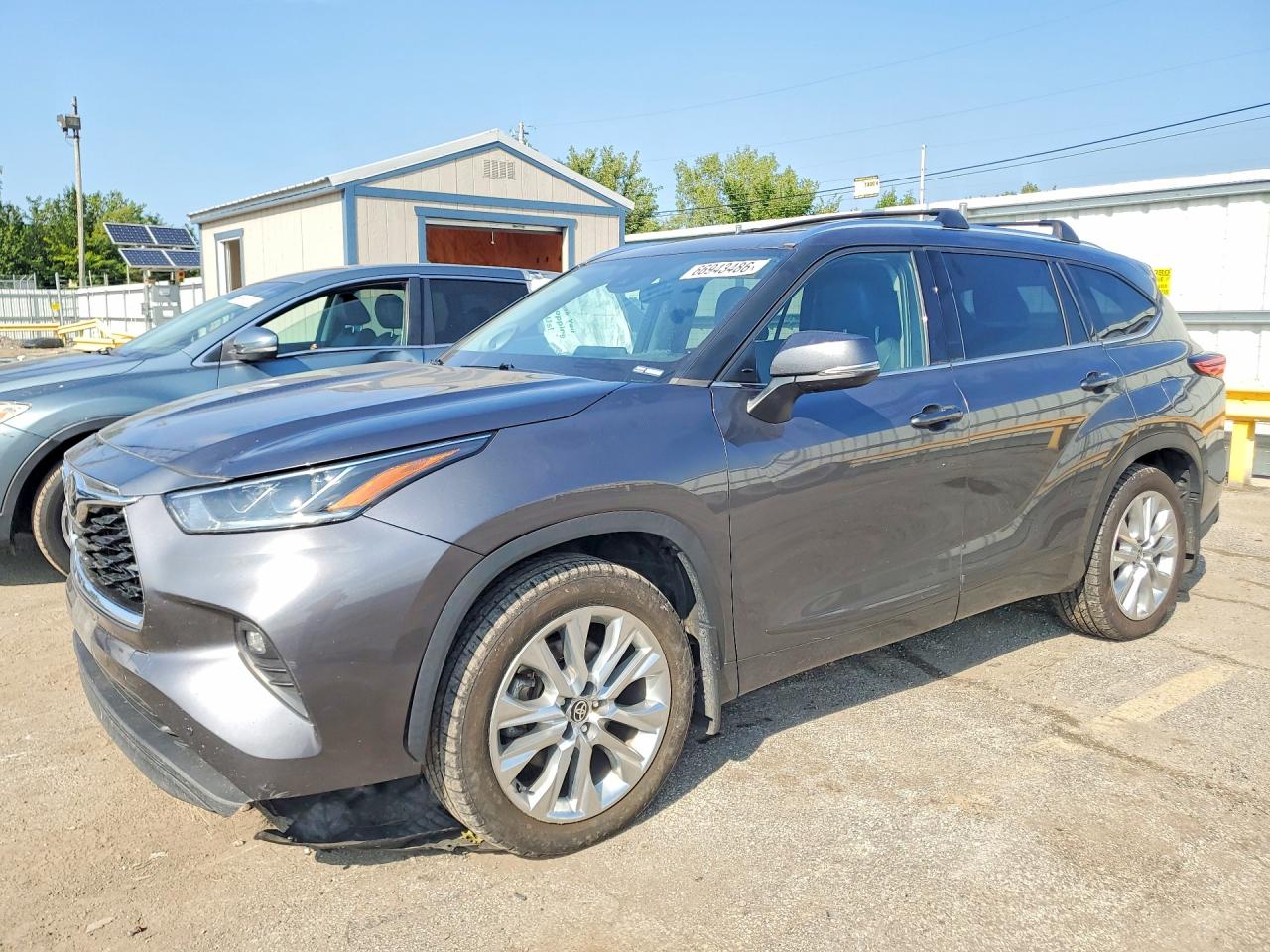 2021 TOYOTA HIGHLANDER LIMITED | 5TDDZRBH6MS152589 | UPCARS