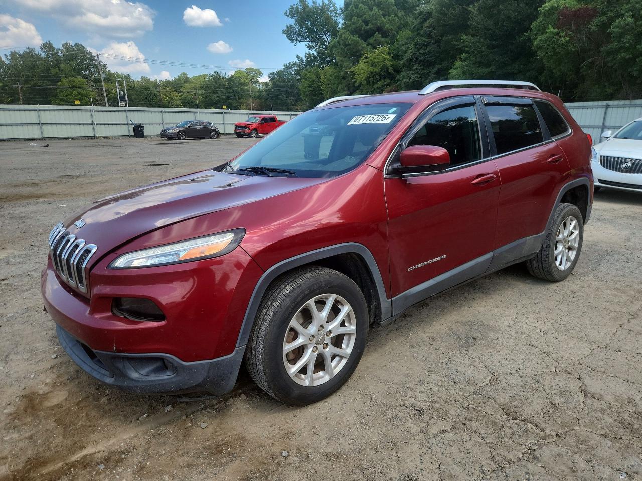 2015 JEEP CHEROKEE LATITUDE | 1C4PJLCS8FW655636 | UPCARS