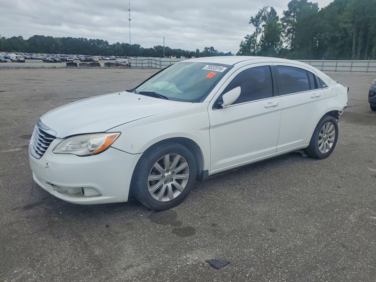 2013 CHRYSLER 200 TOURING | 1C3CCBBB6DN546510 | UPCARS