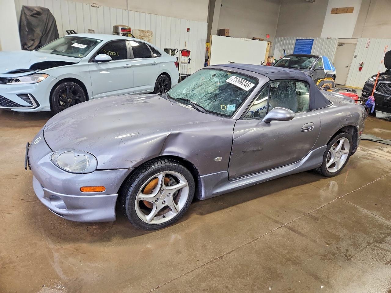 2003 MAZDA MX5 BASE | JM1NB353430305705 | UPCARS