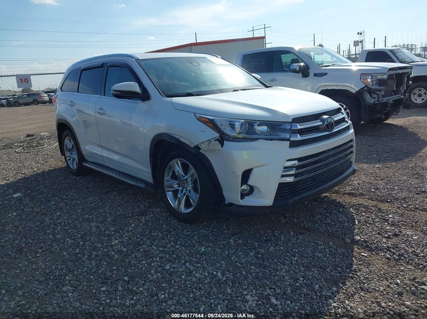 2018 TOYOTA HIGHLANDER LIMITED | 5TDYZRFHXJS276193 | UPCARS