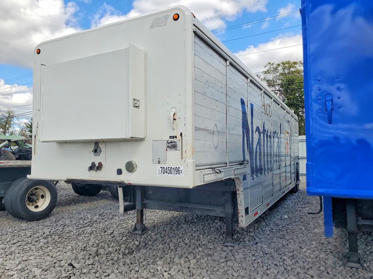 2001 MICKEL TRAILER MICKEY AT-A REFRIGERATED BEVERAGE | 5CWRA33181H010482 | UPCARS