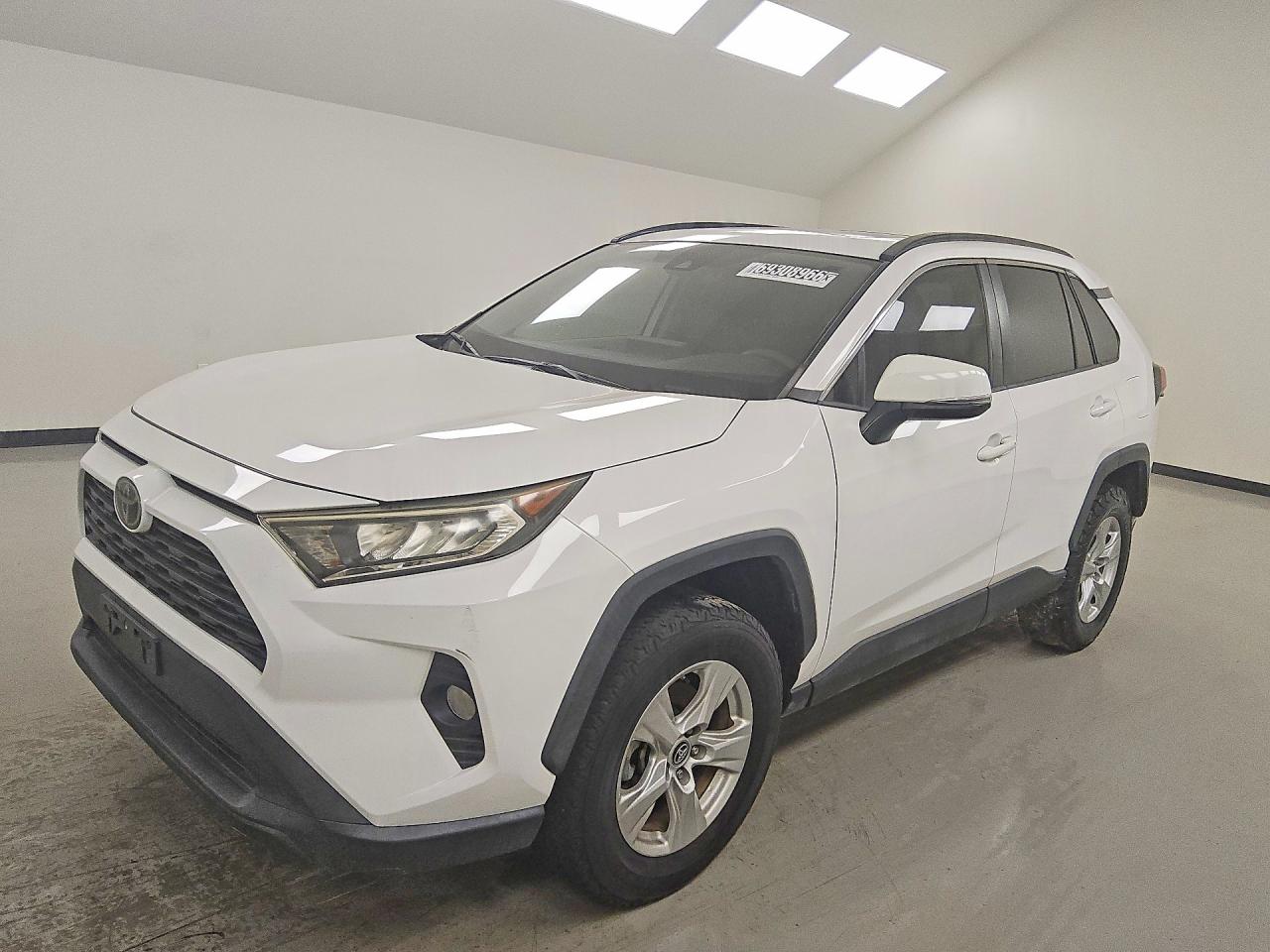 2019 TOYOTA RAV4 XLE | 2T3W1RFVXKC004913 | UPCARS