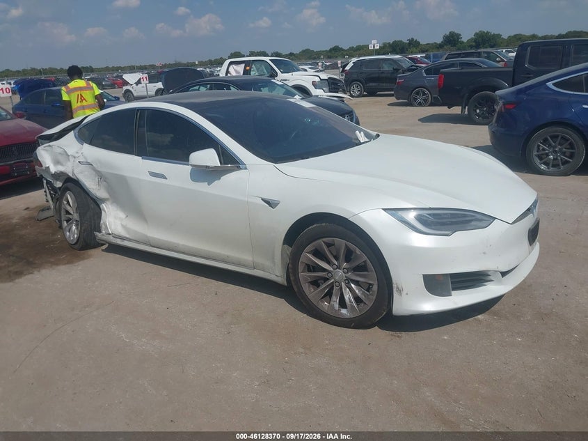 2017 TESLA MODEL S 60/75 | 5YJSA1E1XHF204492 | UPCARS
