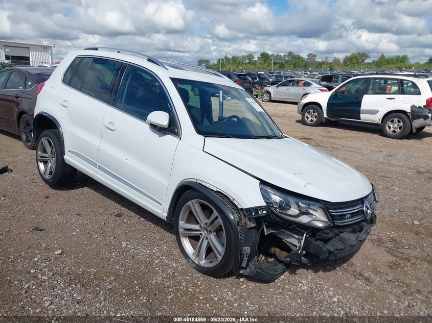 2015 VOLKSWAGEN TIGUAN R-LINE | WVGBV7AX7FW522009 | UPCARS