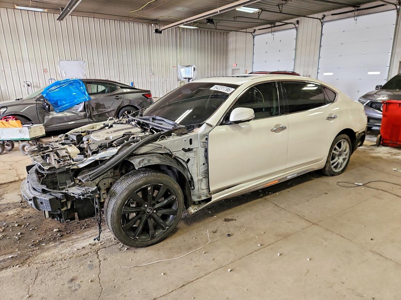 2016 INFINITI Q70 3.7 | JN1BY1PR7GM720090 | UPCARS