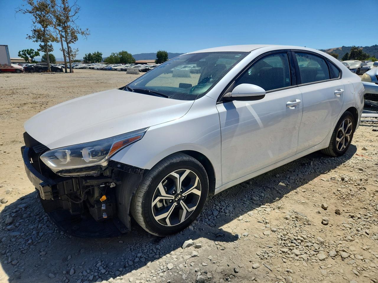 2021 KIA FORTE LXS | 3KPF24AD4ME348393 | UPCARS