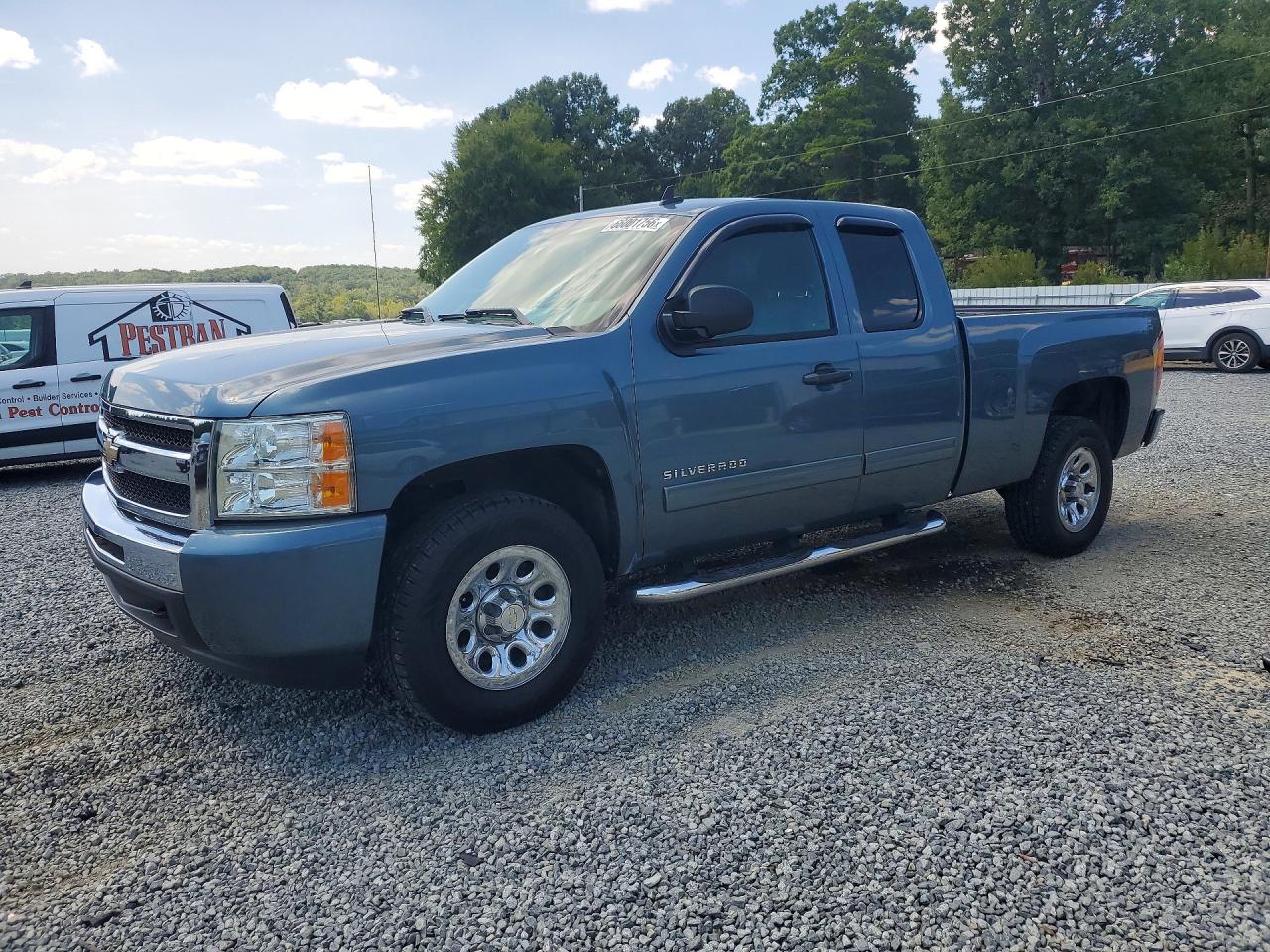 2011 CHEVROLET SILVERADO C1500 LS | 1GCRCREA0BZ440304 | UPCARS
