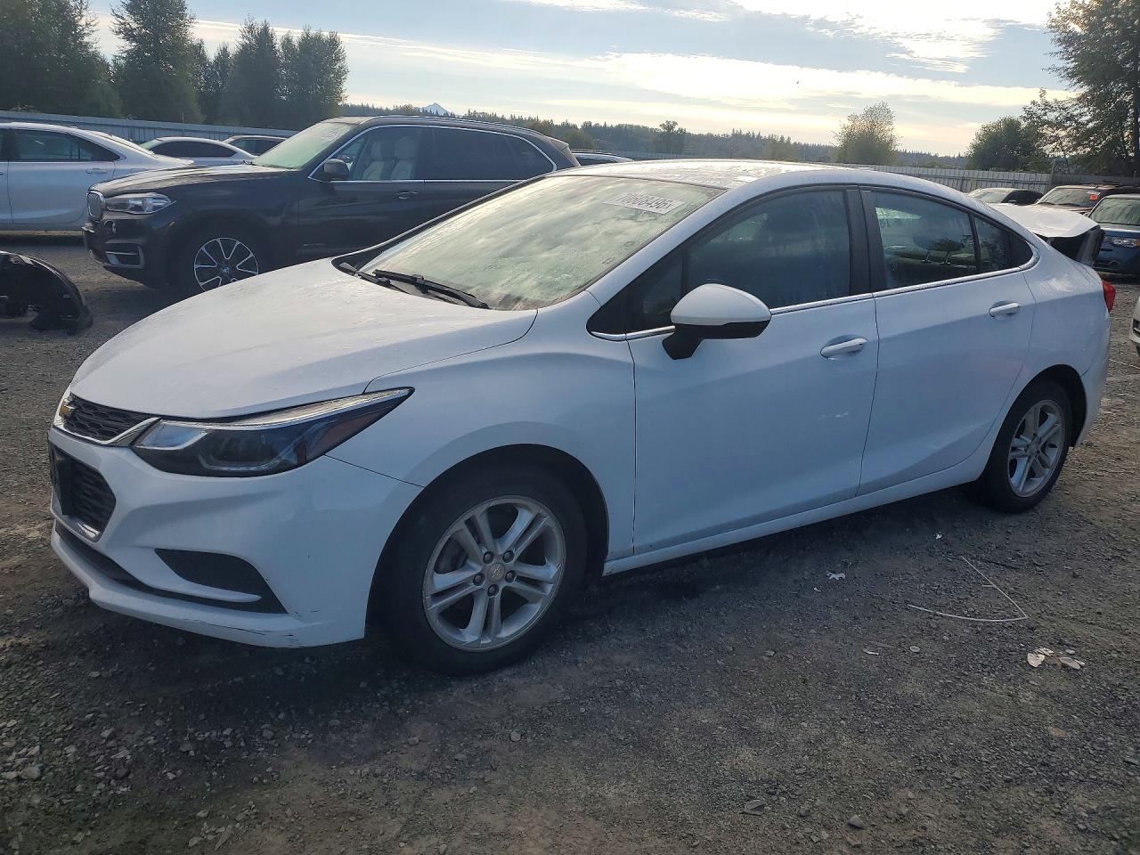 2018 CHEVROLET CRUZE LT | 1G1BE5SM7J7199380 | UPCARS